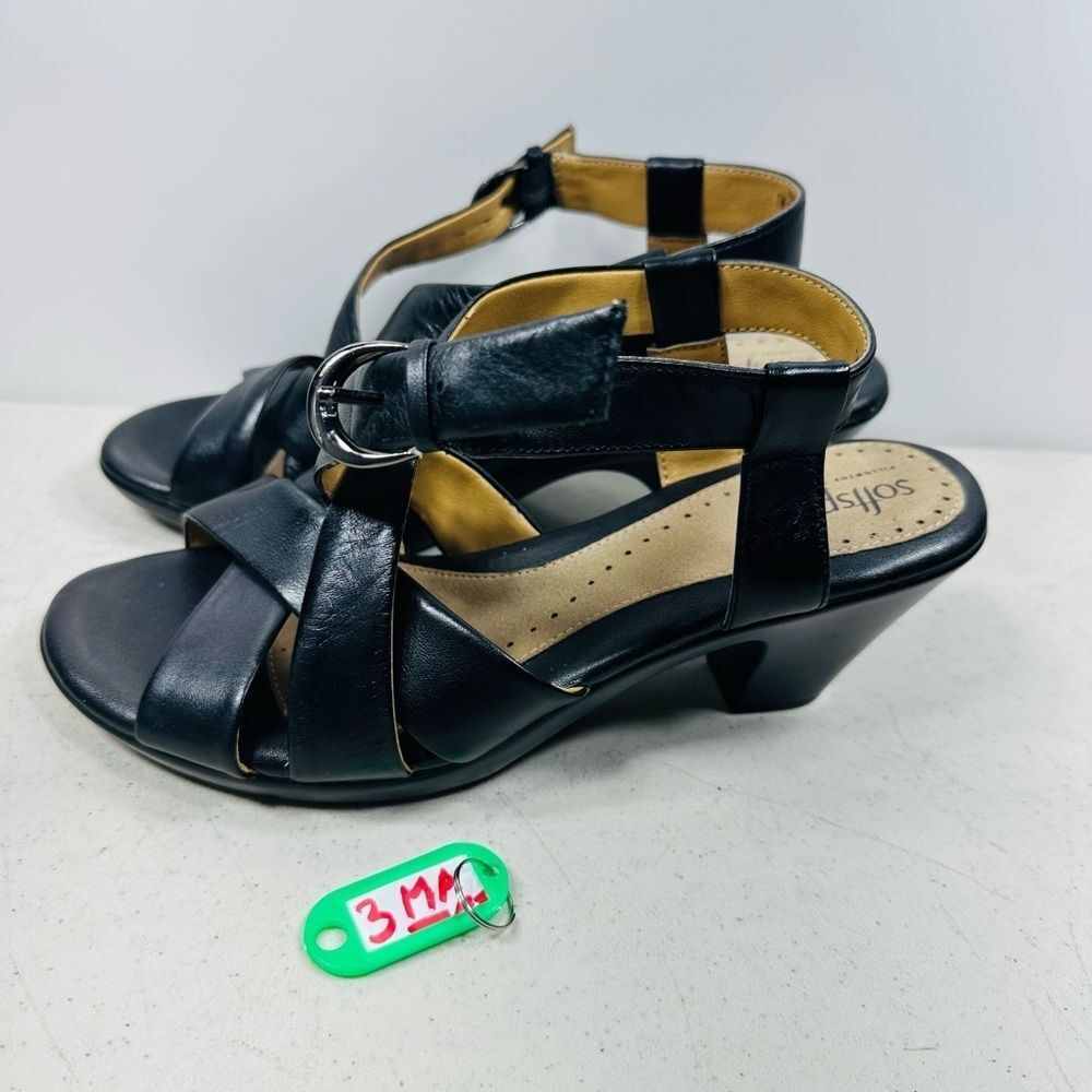 Softspots Women's Black Sandals size 7,5 W